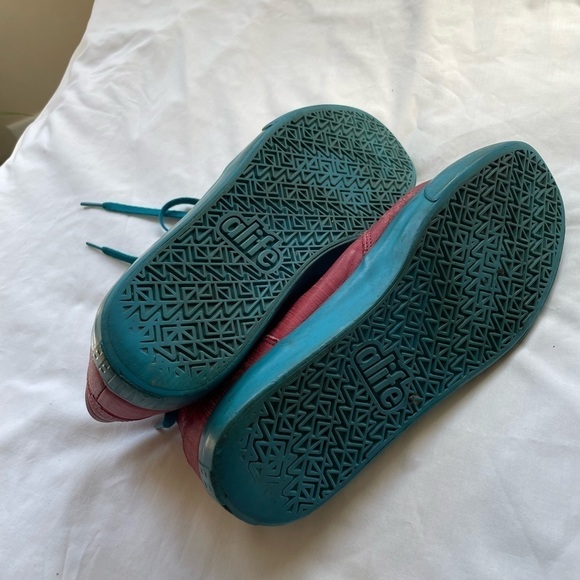 Alife x Barney’s New York Leather High Top Sneakers‎ in Red Blue Size 9.5 - Picture 9 of 9